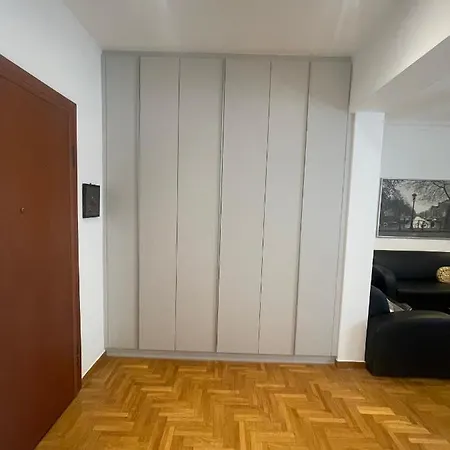 Pagrati Flat 7 Athens