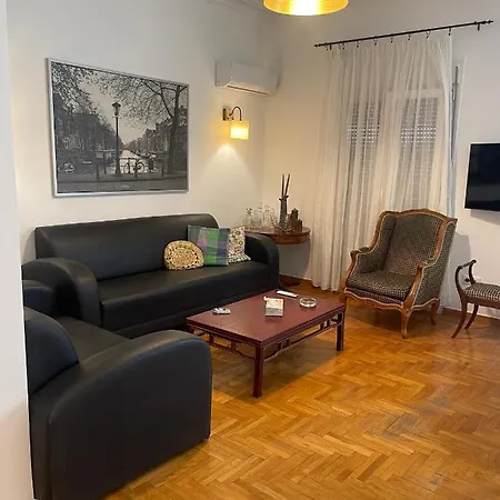 Pagrati Flat 7 Apartment *