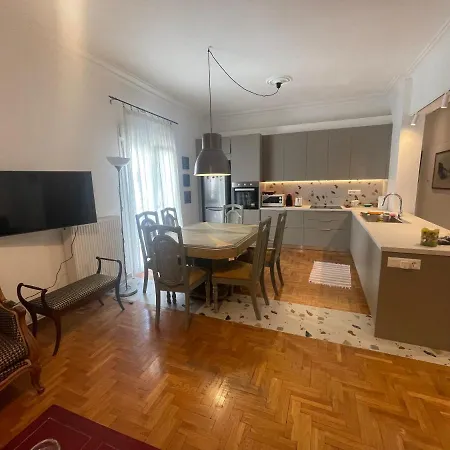 Pagrati Flat 7 * Athens
